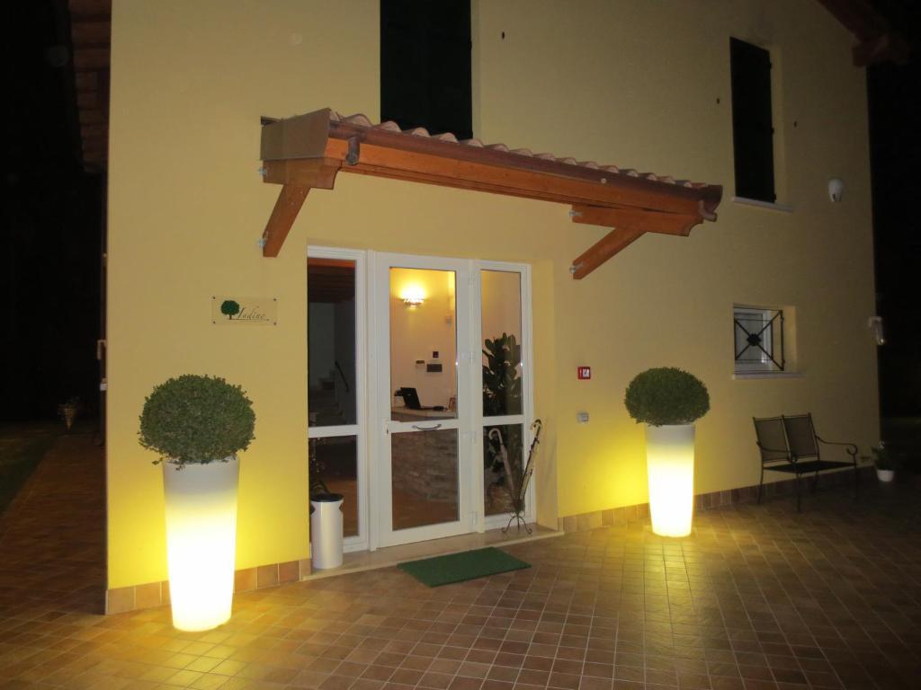 פררה Ladino Room & Breakfast מראה חיצוני תמונה